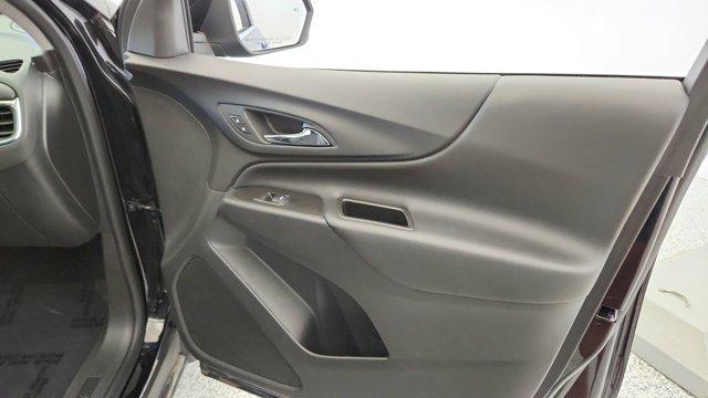 Photo of 2023 Mosaic Black Metallic Chevrolet Equinox