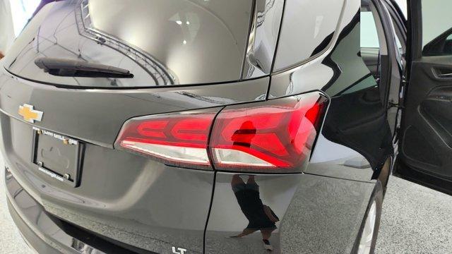 Photo of 2023 Mosaic Black Metallic Chevrolet Equinox