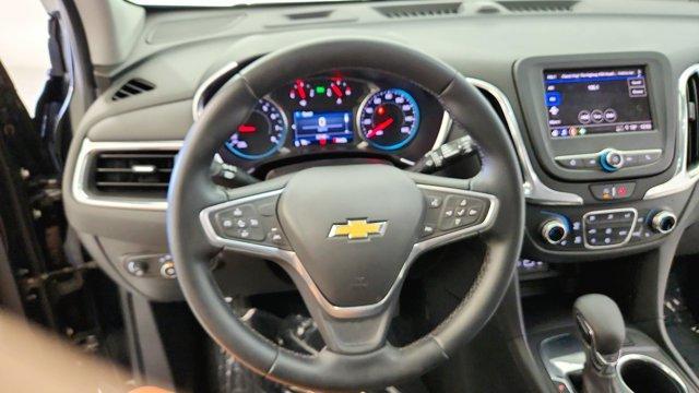 Photo of 2023 Mosaic Black Metallic Chevrolet Equinox