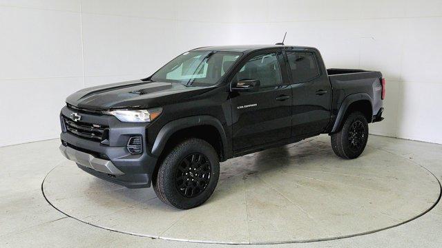 Photo of 2026 Black Chevrolet Colorado