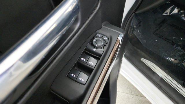 Photo of 2020 Summit White Chevrolet Silverado 1500
