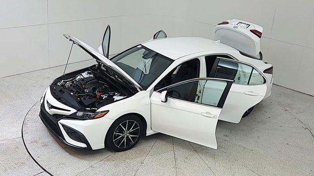 Photo of 2021 Ice Edge / Midnight Black Metallic Toyota Camry