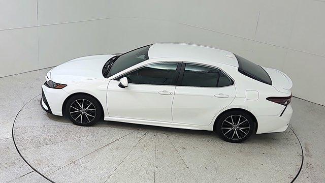 Photo of 2021 Ice Edge / Midnight Black Metallic Toyota Camry
