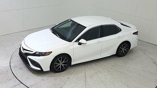 Photo of 2021 Ice Edge / Midnight Black Metallic Toyota Camry