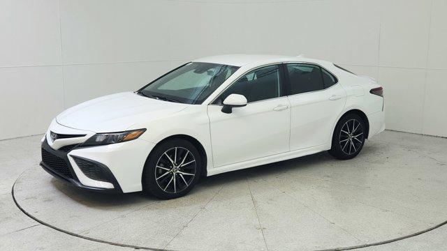 Photo of 2021 Ice Edge / Midnight Black Metallic Toyota Camry