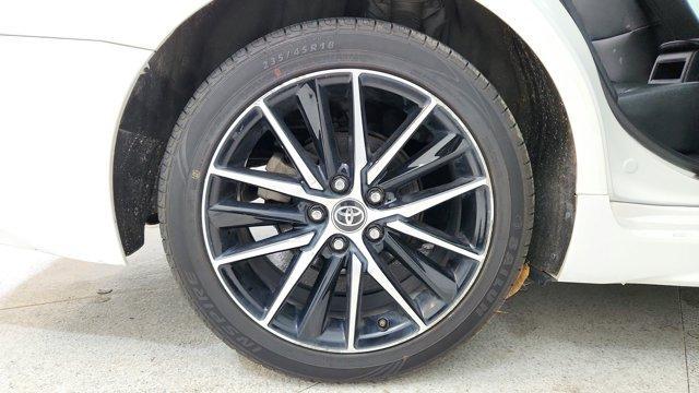 Photo of 2021 Ice Edge / Midnight Black Metallic Toyota Camry