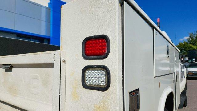 Photo of 2016 Oxford White Ford F-350