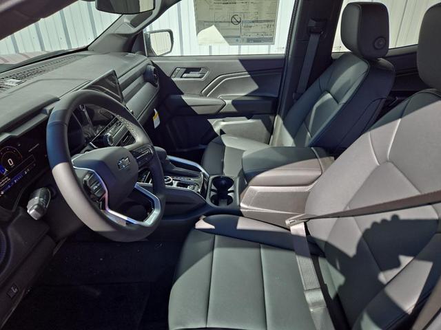 Photo of 2026 Radiant Red Tintcoat Chevrolet Colorado