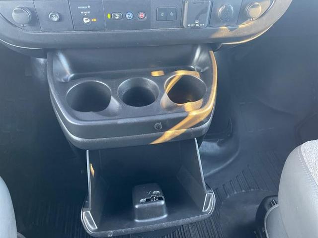 Photo of 2022 White Chevrolet Express 3500