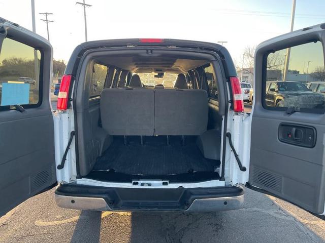 Photo of 2022 White Chevrolet Express 3500