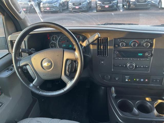 Photo of 2022 White Chevrolet Express 3500
