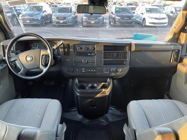 Photo of 2022 White Chevrolet Express 3500