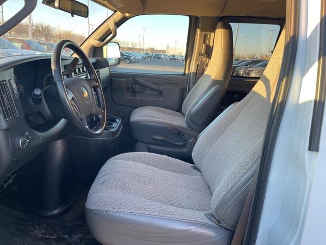 Photo of 2022 White Chevrolet Express 3500