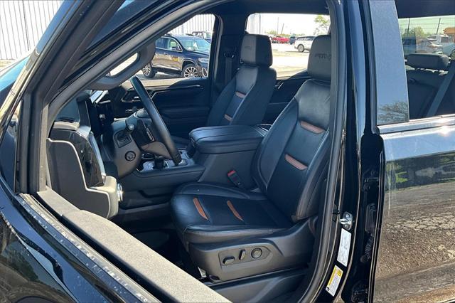 Photo of 2024 Onyx Black GMC Sierra 1500