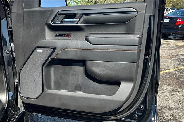 Photo of 2024 Onyx Black GMC Sierra 1500