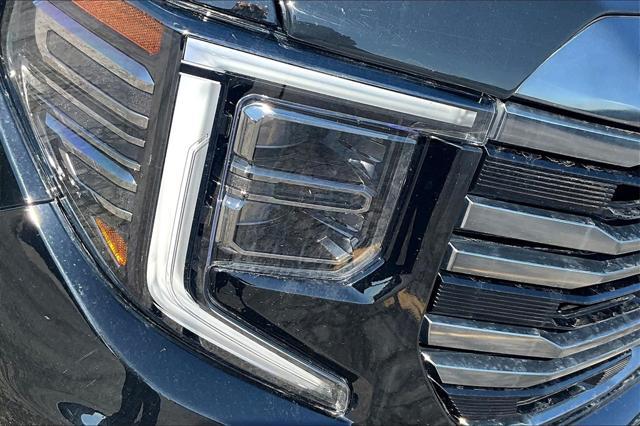 Photo of 2024 Onyx Black GMC Sierra 1500