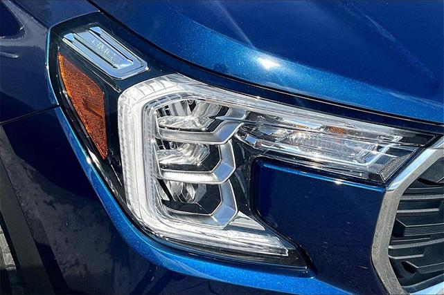 Photo of 2022 Marine Metallic GMC Terrain