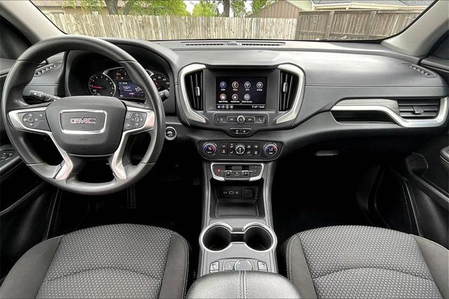 Photo of 2022 Marine Metallic GMC Terrain