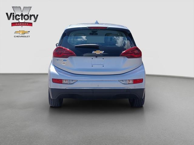 Photo of 2017 Arctic Blue Metallic Chevrolet Bolt EV