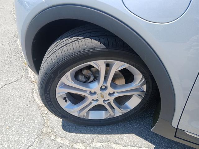 Photo of 2017 Arctic Blue Metallic Chevrolet Bolt EV