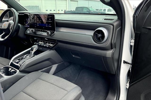 Photo of 2023 Summit White Chevrolet Colorado