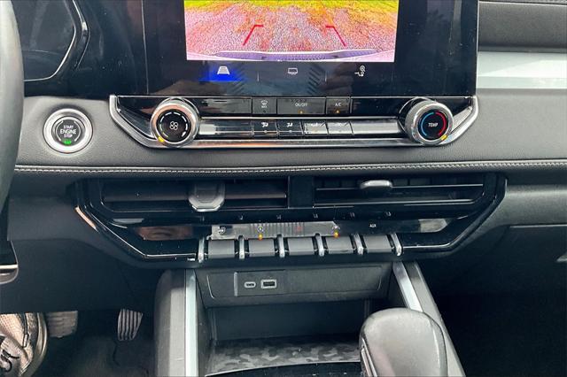 Photo of 2023 Summit White Chevrolet Colorado