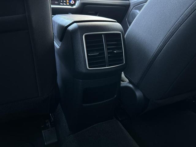 Photo of 2023 Fusion Black Kia Sportage Hybrid