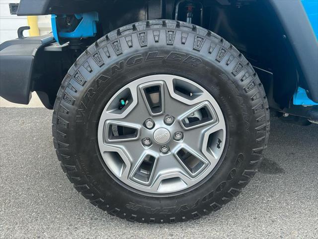 Photo of 2017 Chief Blue Jeep Wrangler Unlimited