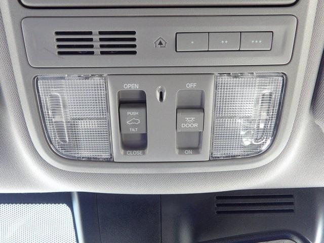 Photo of 2022 Modern Steel Metallic Honda CR-V