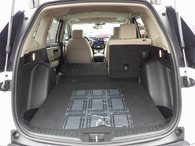Photo of 2022 Platinum White Pearl Honda CR-V