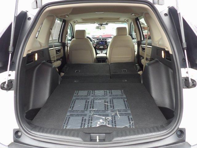 Photo of 2022 Platinum White Pearl Honda CR-V