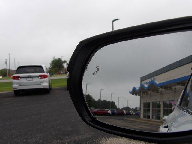 Photo of 2022 Platinum White Pearl Honda CR-V