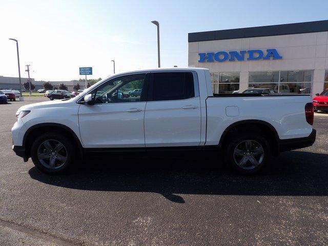 Photo of 2022 Platinum White Pearl Honda Ridgeline