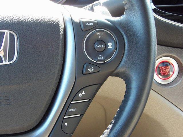 Photo of 2022 Platinum White Pearl Honda Ridgeline