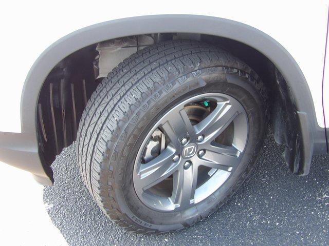 Photo of 2022 Platinum White Pearl Honda Ridgeline