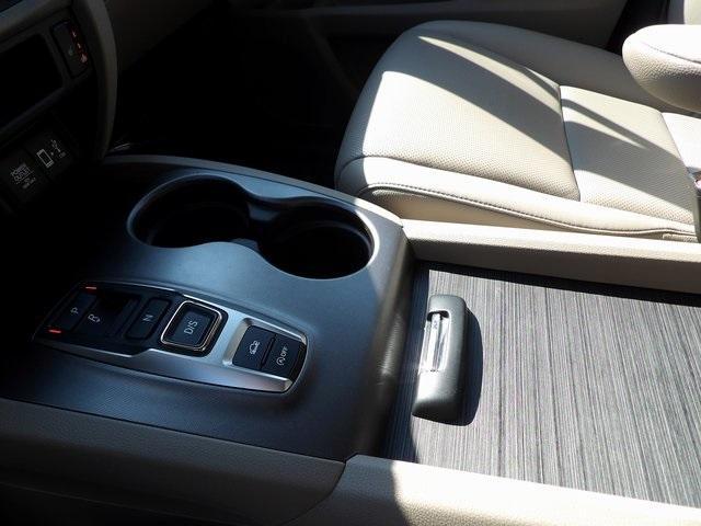 Photo of 2022 Platinum White Pearl Honda Ridgeline