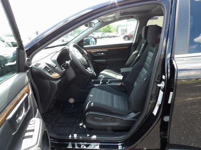 Photo of 2022 Crystal Black Pearl Honda CR-V