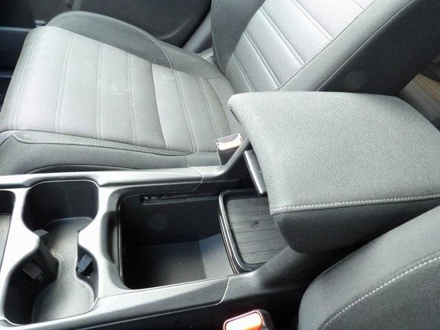 Photo of 2022 Crystal Black Pearl Honda CR-V