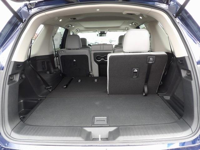 Photo of 2025 Obsidian Blue Pearl Honda Pilot