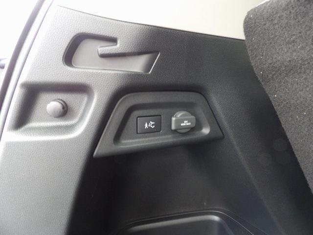 Photo of 2025 Obsidian Blue Pearl Honda Pilot