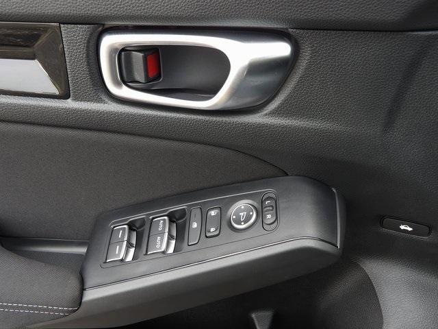 Photo of 2026 Urban Gray Pearl Honda Civic Hybrid
