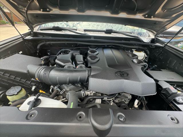 Photo of 2014 Magnetic Gray Metallic Toyota 4Runner