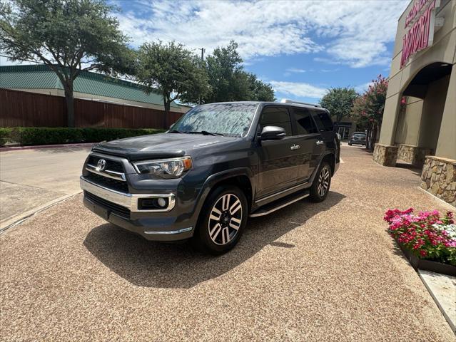 Photo of 2014 Magnetic Gray Metallic Toyota 4Runner