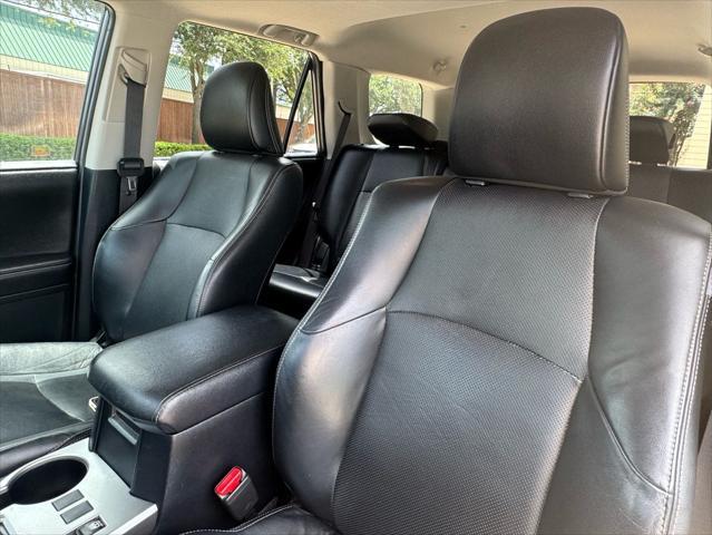 Photo of 2014 Magnetic Gray Metallic Toyota 4Runner