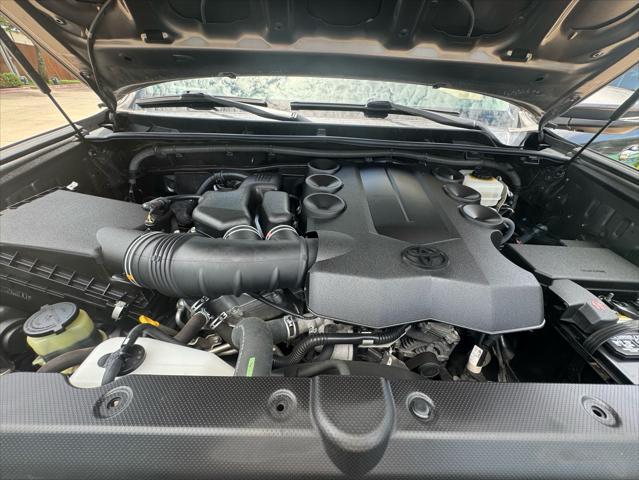 Photo of 2014 Magnetic Gray Metallic Toyota 4Runner