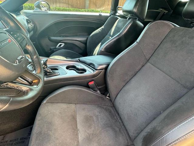 Photo of 2023 Granite Pearlcoat Dodge Challenger