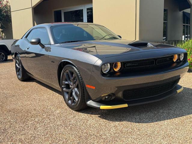 Photo of 2023 Granite Pearlcoat Dodge Challenger