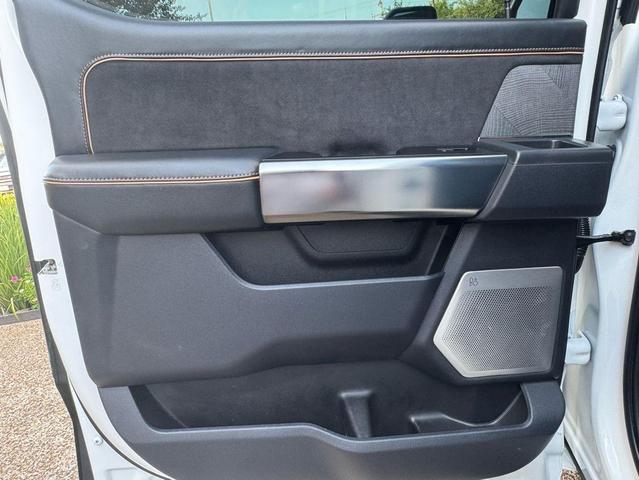 Photo of 2023 Star White Metallic Tri-Coat Ford F-250