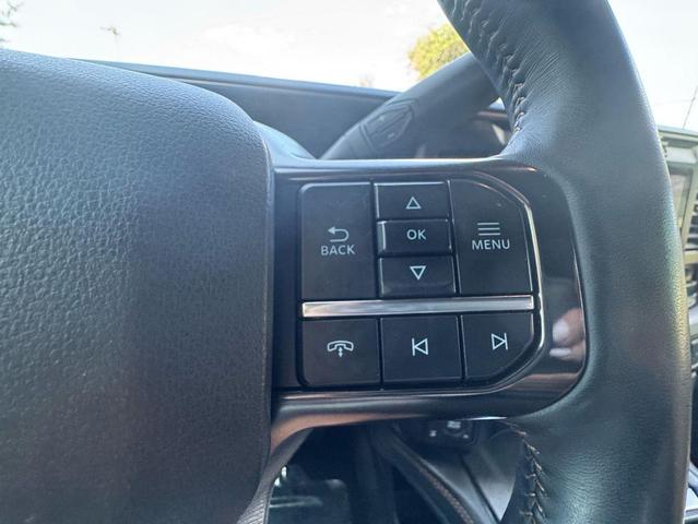 Photo of 2023 Star White Metallic Tri-Coat Ford F-250