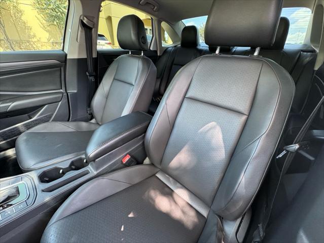 Photo of 2020 Pure White Volkswagen Jetta